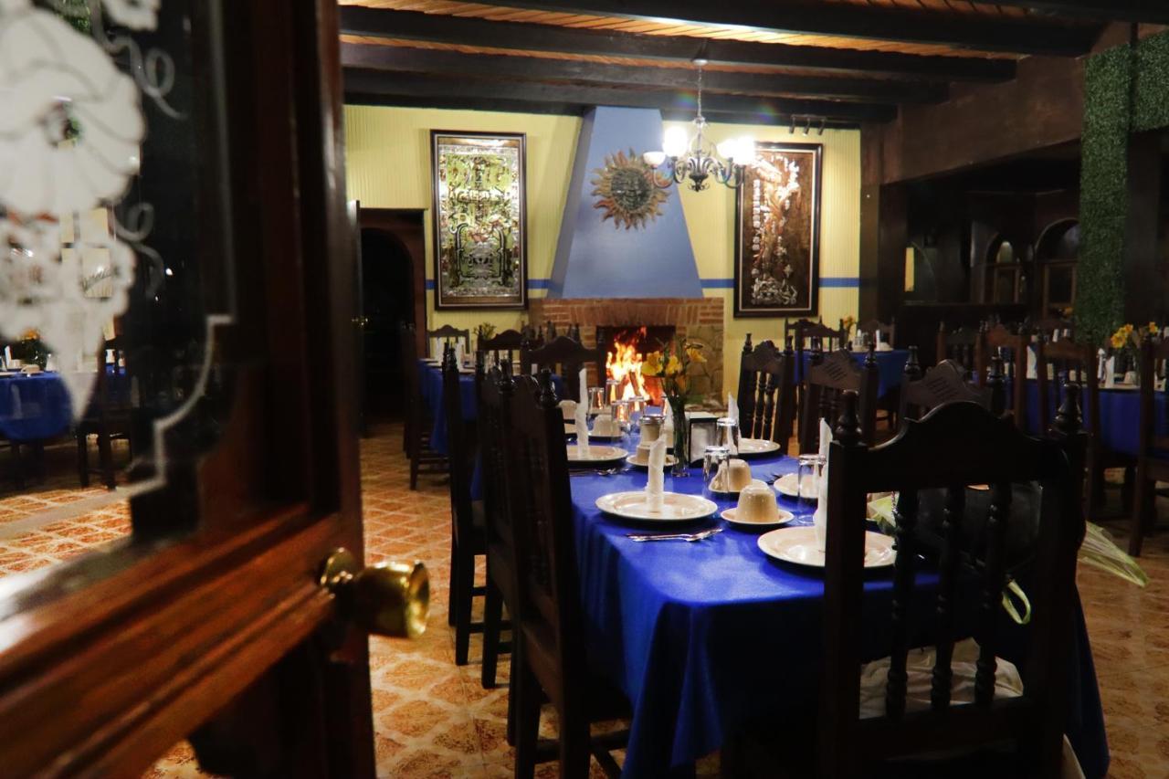 Hotel Palacio De Moctezuma San Cristóbal de Las Casas エクステリア 写真