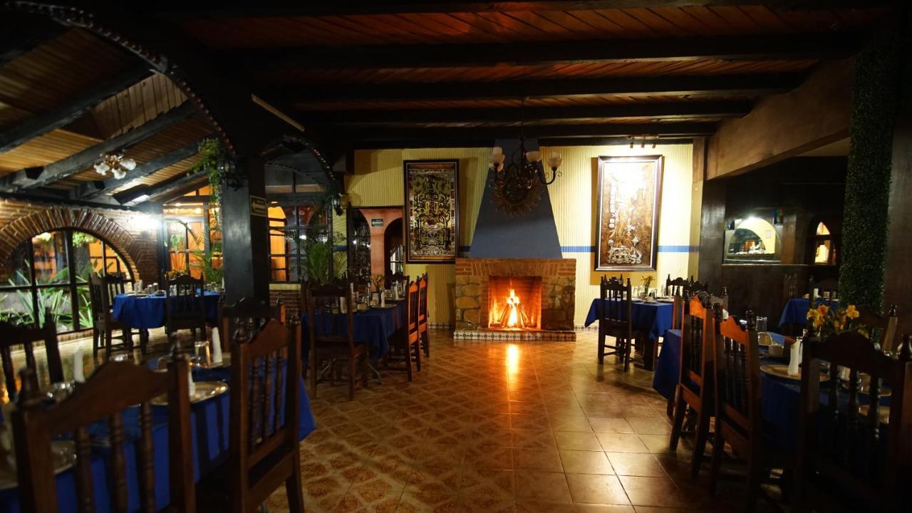 Hotel Palacio De Moctezuma San Cristóbal de Las Casas エクステリア 写真